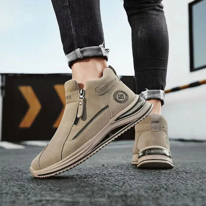 [COMPRE 1 LEVE 2] Bota Milano Drive™ em Camurça Italiana Impermeável